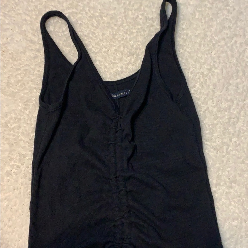 Black tank top!!